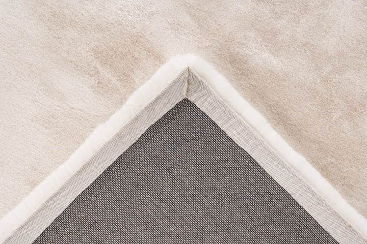 Dolce 900 Ivory Teppich
