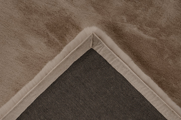 Dolce 900 Taupe Teppich